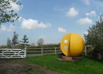 The Somerset Space Walk - Bridgwater & Taunton Canal