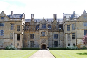 Montacute House Christmas Reindeer Round-up